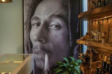Le Marley Natural Dispensary & Lounge