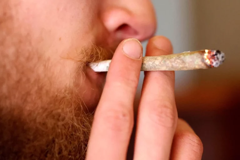 Genève est la nouvelle Mecque européenne des fumeurs de joints
