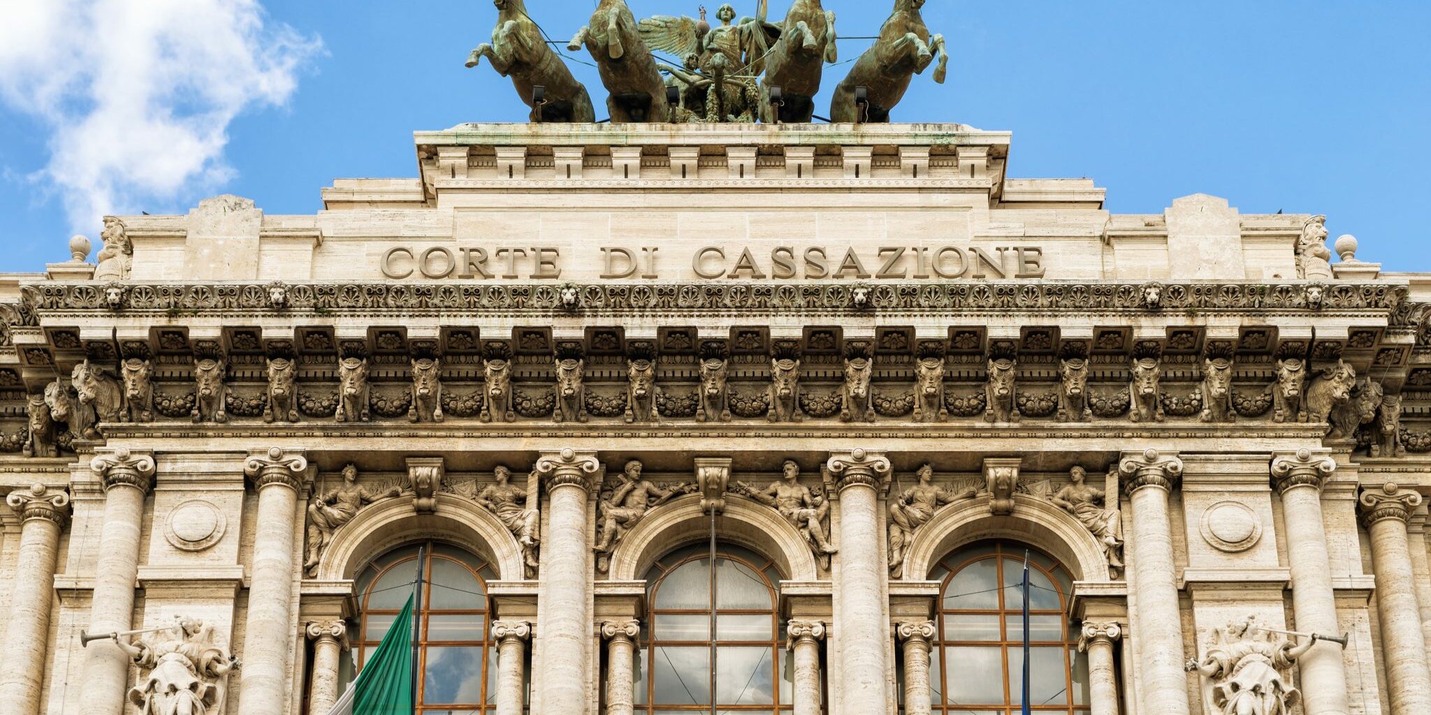 Italie : La Cour suprême juge que la culture du cannabis pour la consommation personnelle n'est pas un crime