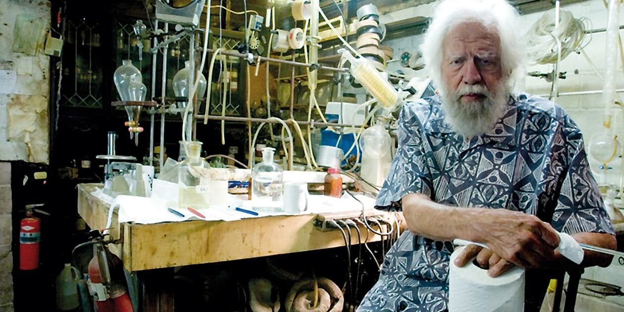 Une leçon sur la drogue et la politique-Sasha-suhulgin-Lab