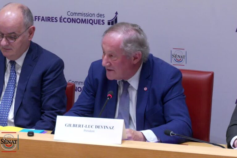 Proposition de légalisation du cannabis : Gilbert-Luc Devinaz