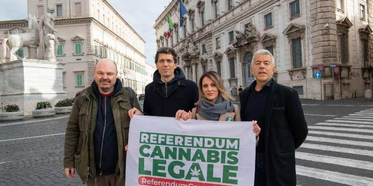 légalisation de cannabis - meglio legal - Italie