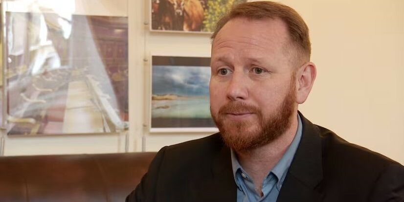 Député Cole – dépénalisation – Cannabis – île de Jersey Député Cole - dépénalisation - Cannabis - île de Jersey