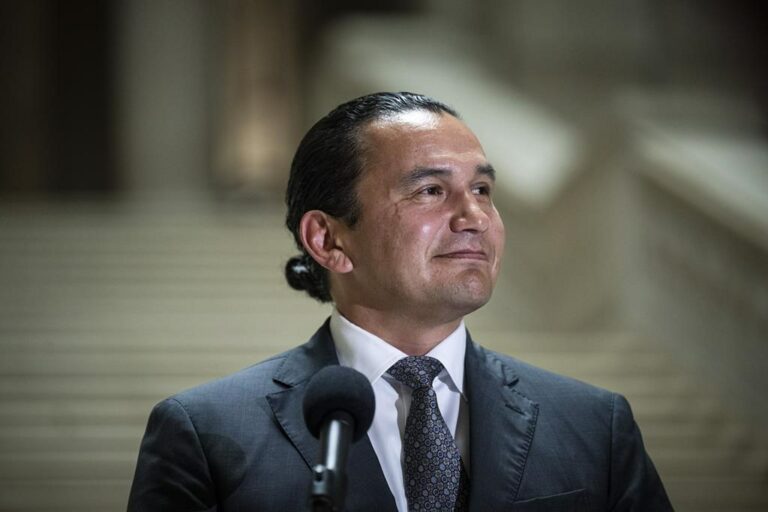 Wab Kinew - Manitoba - cannabis - fin de l'interdiction de cultiver à la maison