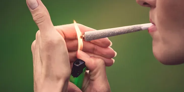 Cannabis moins nocif pour les poumons que le tabac Cannabis moins nocif pour les poumons que le tabac